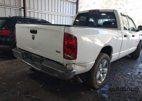 2005 Dodge Ram 1500 Slt/Laramie z USA, uszkodzony, nr VIN 1D7HA18D05J605611